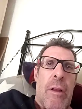 chicofashion50 Adlı Modelin Canlı XXX Sohbeti