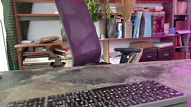 yvanbonar – Naživo XXX chat