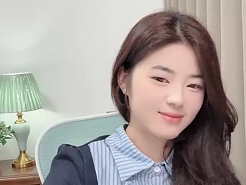 Nicole20266 在線直播表演