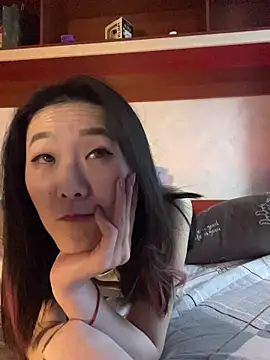 Chat XXX ao vivo de AikooYamada