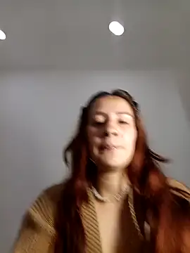 Mery_Moon123 élő XXX-chatje