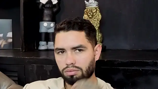 matteosantos 网络视讯表演