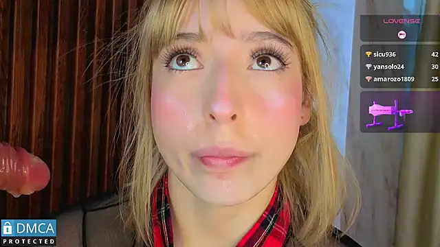 XXX chat uživo modela nena_cupcake_