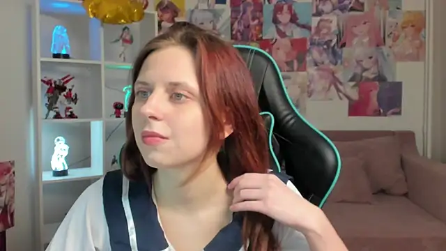 دردشة FreyaVey الجنسية المباشرة