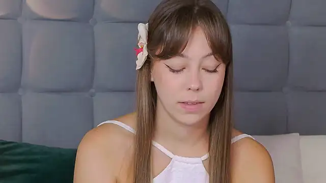 TheEmma live XXX chat