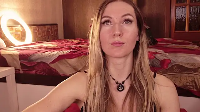 Hello_Lisha Chat XXX in diretta