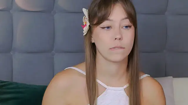 Онлайн чат XXX TheEmma