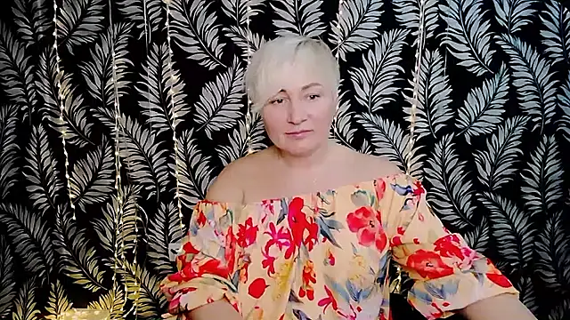 Olivia_playful 现场XXX聊天