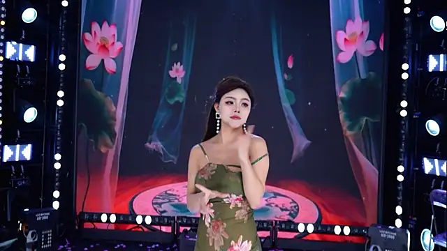 cdyyds003's Live XXX Chat