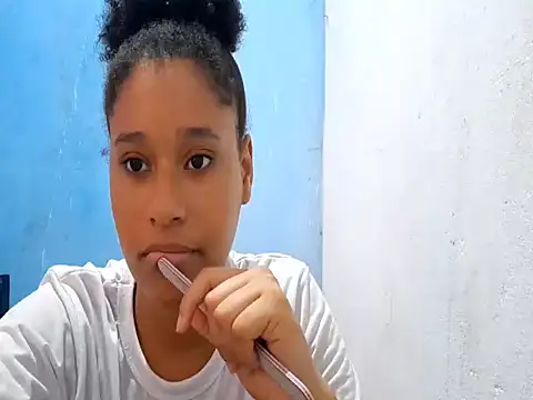 แชท XXX สดของ MadelynStamant