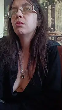 Chat +18 de rposhta1991 ao vivo