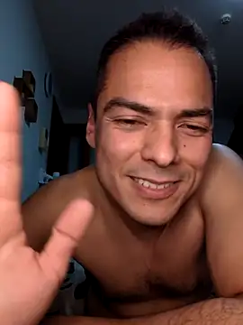 galhegol Adlı Modelin Canlı XXX Sohbeti