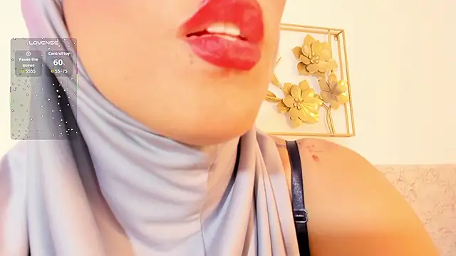 XXX chat uživo modela hanajameela