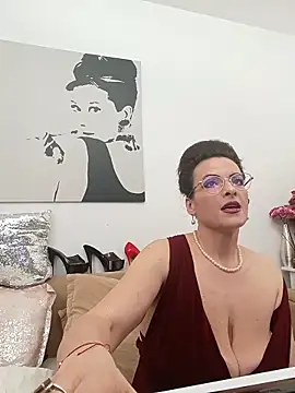 Chat XXX ao vivo de RebeccaNoble