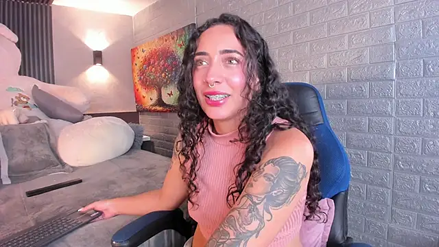 Magic_ivone élő XXX-chatje