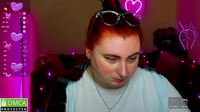 Alicia_love00 élő XXX-chatje