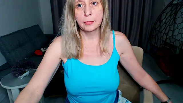 Saule_V Live XXX Chat