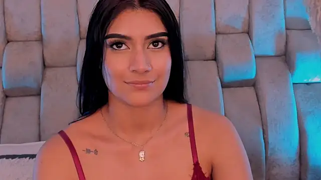 KatherineRuiz_'s Webcam Show