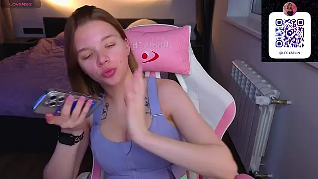 Živý XXX chat Lesya_Flin