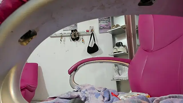 CAMILA--REY Chat XXX in diretta