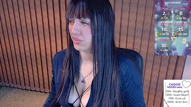 Eli666uwu élő XXX-chatje