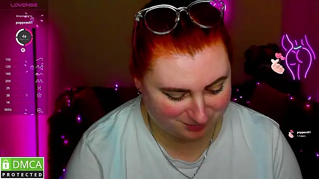 Chat +18 de Alicia_love00 ao vivo