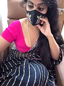 Chat XXX ao vivo de Roja-Telugu777