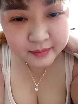 Kee-kimlee 即時 XXX 聊天