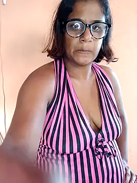 Chat XXX en directo de indianstrawberrylips4u