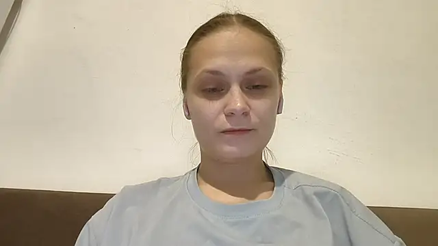 LuluSweetyGirl – Naživo XXX chat