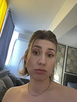 Show de clara_k na webcam