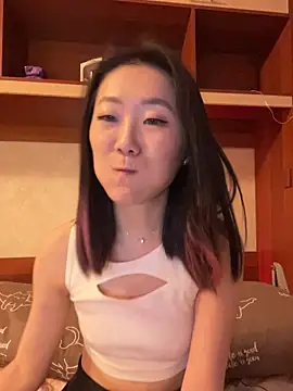 Chat XXX ao vivo de AikooYamada