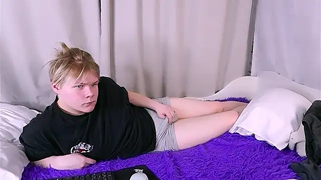 Вебкам-шоу Brian_Mils