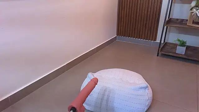 Kenya--Buhle webkamerás műsora