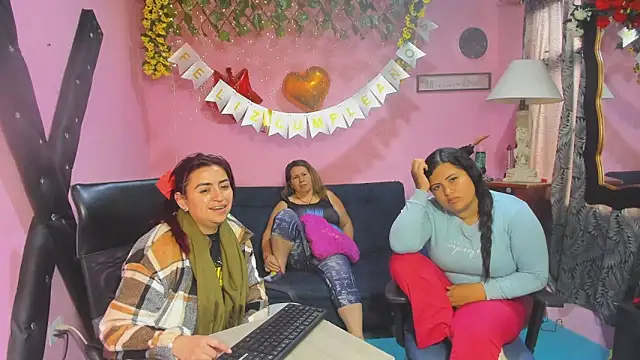 lesbiancuple Live XXX Chat