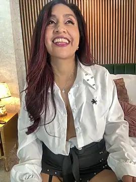 MonicaMoretのウェブカメラショー