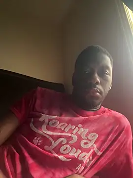 ThickDic28: онлайн-секс-чат