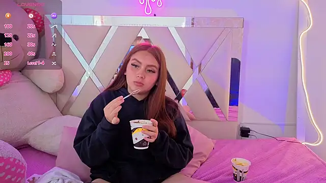 SABRIINA_TAY – Live XXX-chat