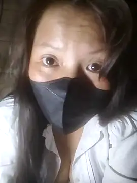 Yang-my-'s Live XXX Chat