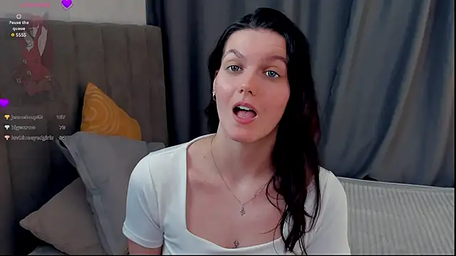 AnnettWildin 在線直播表演