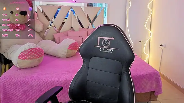 SABRIINA_TAY Live XXX-chat