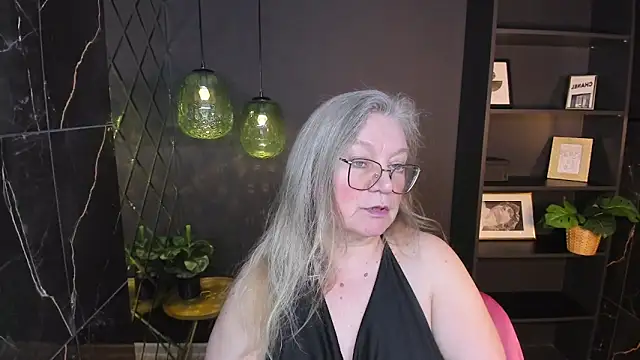 NataliMellow – Kamerová šou