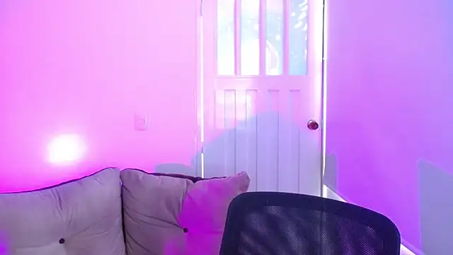 XXX chat uživo modela milfrousse