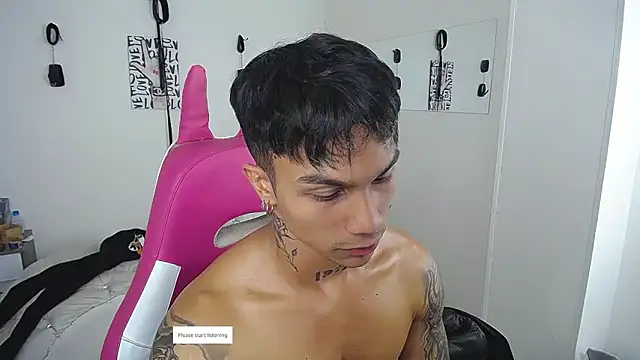 Show modela Leonard_Price na web-kameri