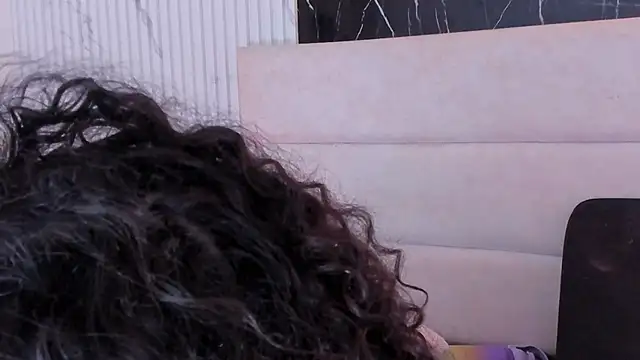 Reginavegaa Chat XXX in diretta