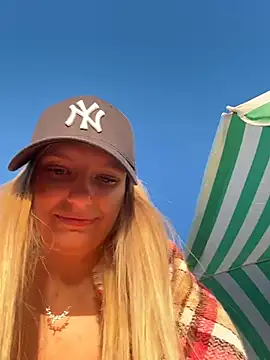 Betsy Adlı Modelin Canlı XXX Sohbeti