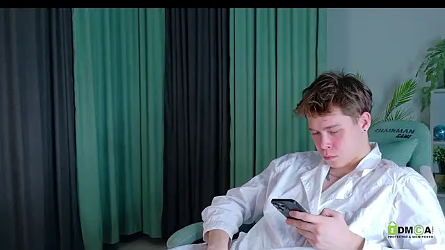 Czat XXX na żywo – Fred_Cute