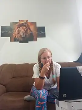 MILEIDE980 Live XXX Chat