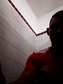 hugoafricano Show in webcam