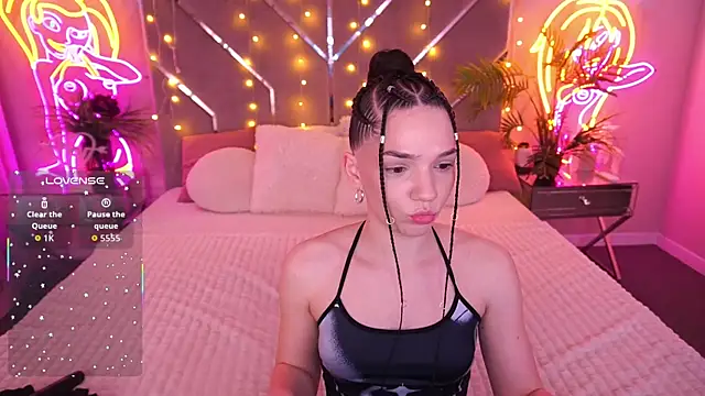 Show de MirielleNymph na webcam